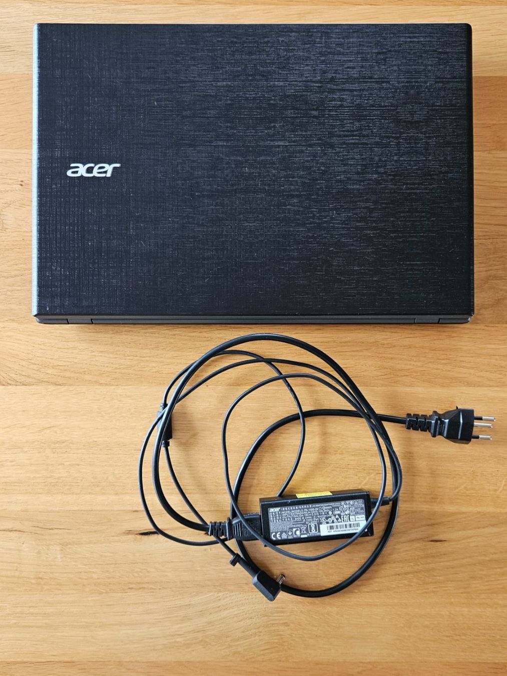 Acer Notebook: Acer Aspire E5-573 | 16 GB RAM | Windows 10 – Usato da Winterthur venduto da Chefmeischter 1