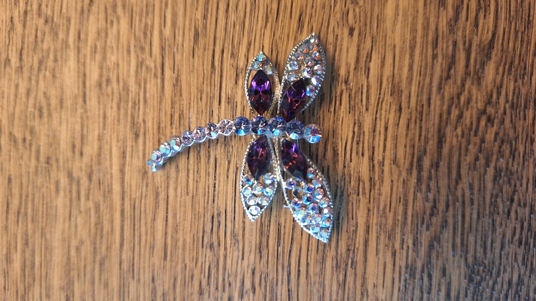 Broschen & Nadeln: Wunderschöne Libellen Brosche mit lila Strass-Steinen ✨ – Gebraucht aus Ebmatingen von Tschiipii 2