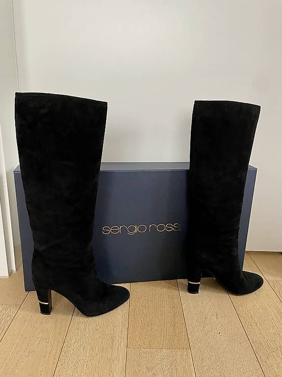 Sergio Rossi Scarpe da donna: Sergio Rossi suede boots size 38 – Usato da Zurich venduto da MariaSPO