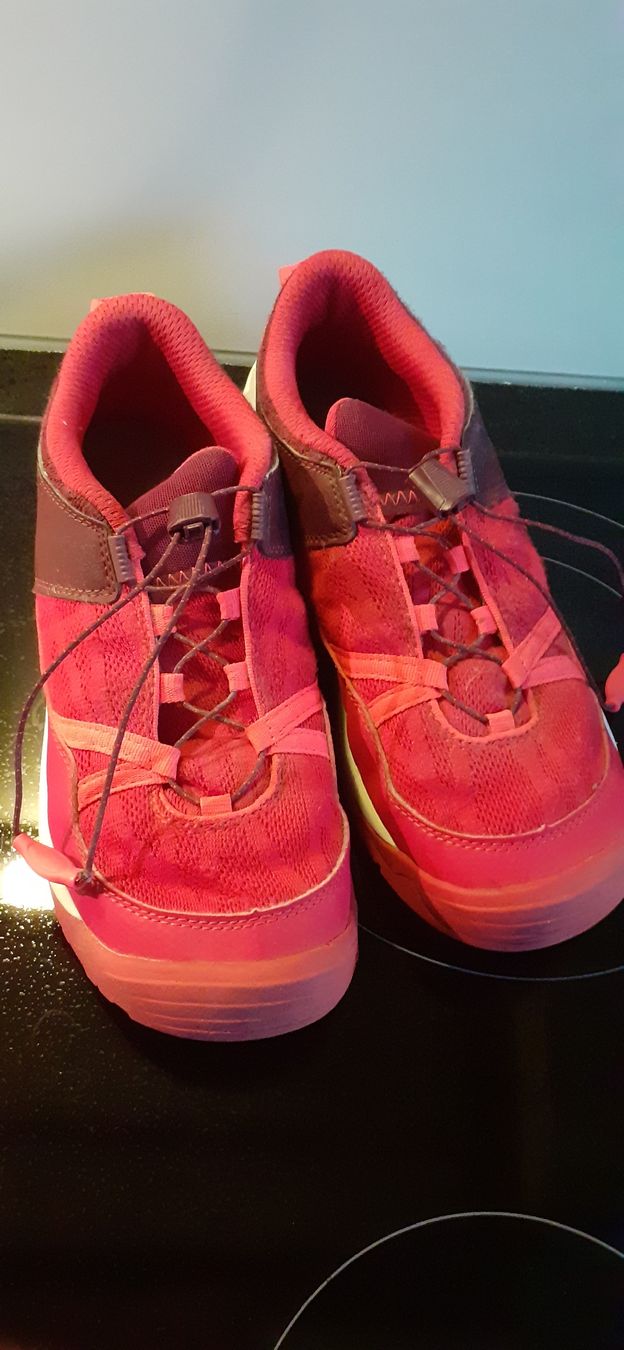 Scarpe da donna: Trekking-/Wanderschuhe Gr. 38 – Usato da Winterthur venduto da fabelwin 1