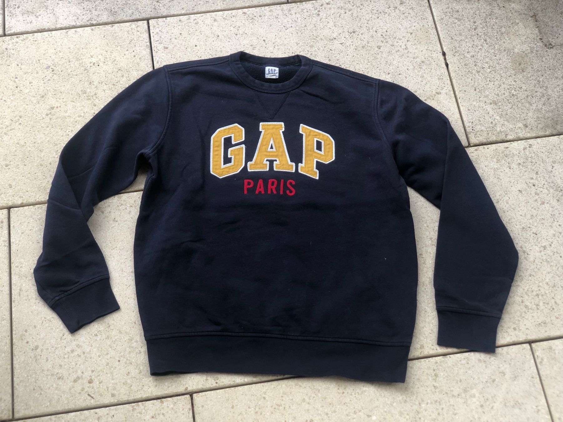 Gap Pullover & Sweatshirts: Blue Gap sweat-shirt – Gebraucht aus Lausanne von jul_jpm7