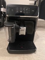 Philips Kaffeevollautomat EP2331/10 Latte Go + Zubehör