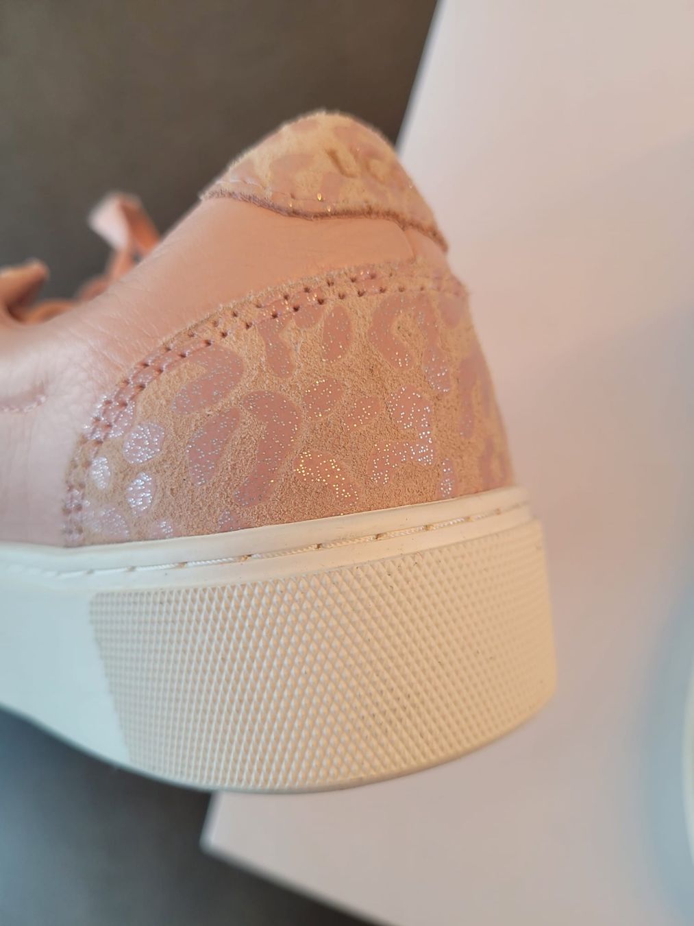 Ugg Damenschuhe: UGG Sneaker Damen Gr. 37, Zartrosa, NEU – Neu und originalverpackt aus Basel von sep_sn6x 3
