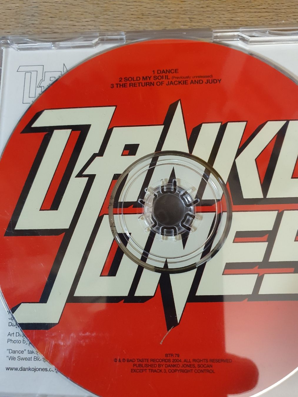 CD: Danko Jones - Dance MCD – Usato da Thun venduto da Kissthis 1