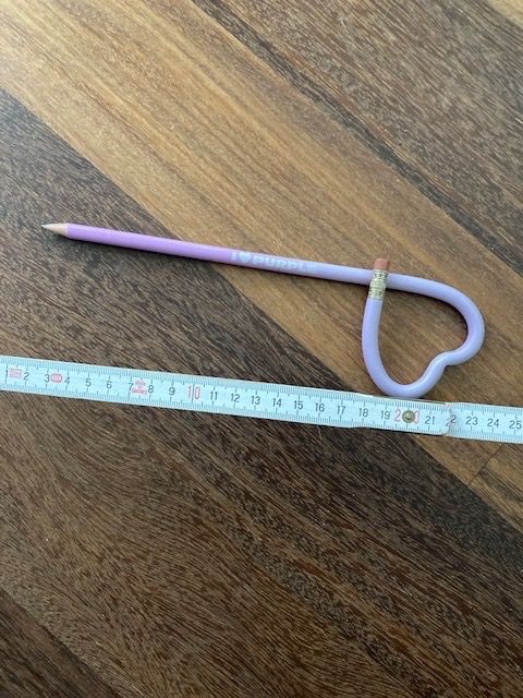 Bleistifte, Farbstifte & Kreide: Bleistift I love PURPLE, Herz – Gebraucht aus Pfäffikon ZH von GZHDZV
