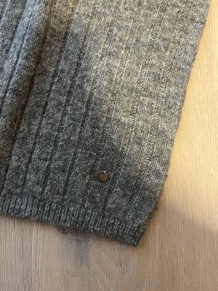 Gilets: Strickpullunder gerippt grau M neu – Neuf (Voir description) à Birrwil par vanyboo 1