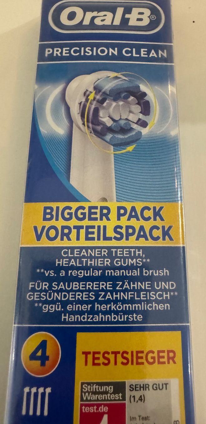 Oral B Cura dei denti: Oral B Aufsteckbürsten 4 Stück – Nuovo e nell'imballaggio originale da Felben-Wellhausen venduto da Formel1urs1970
