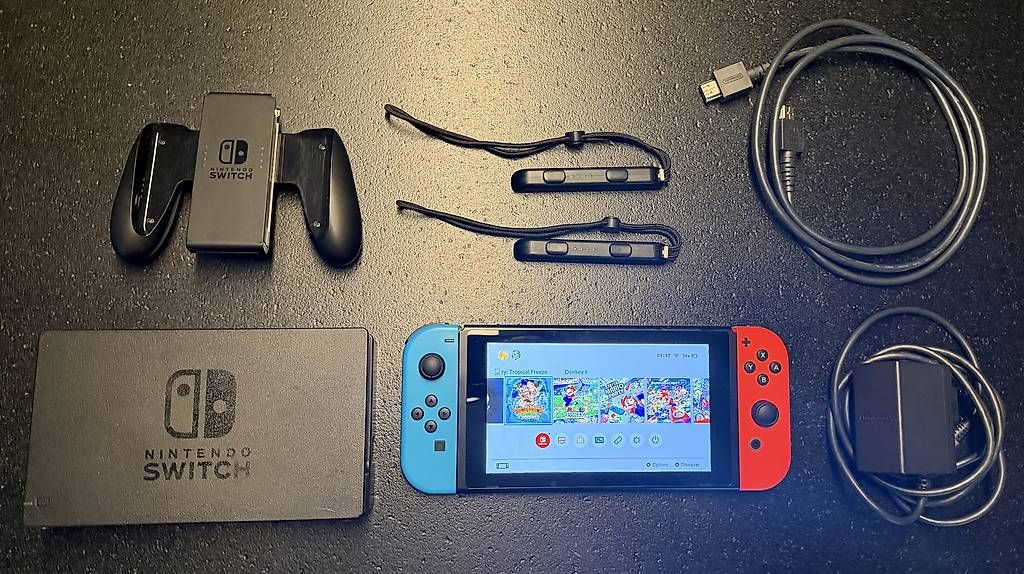 Nintendo Console: Nintendo Switch 1 – Usato da Chavornay venduto da Danae22