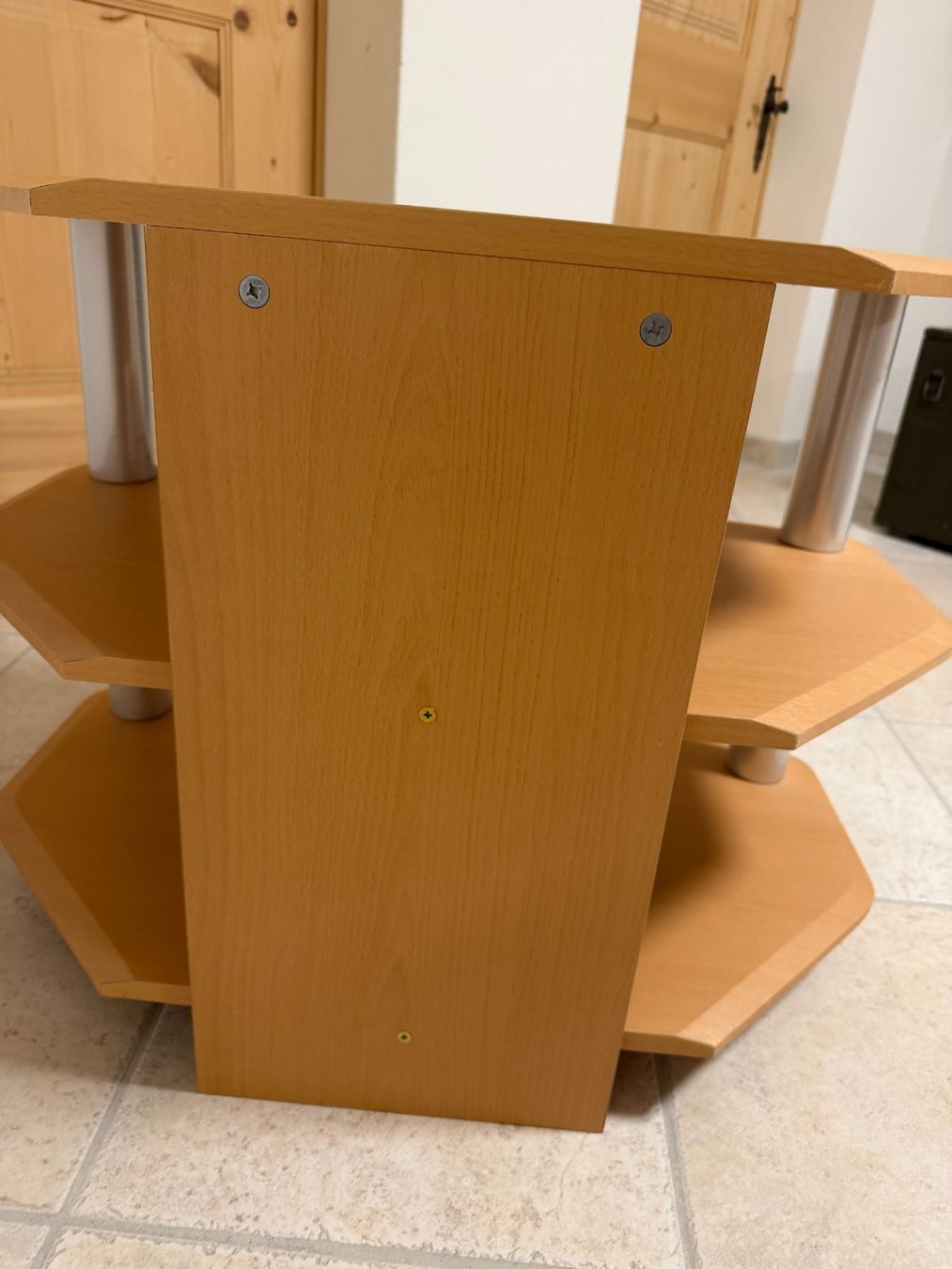 Meubles TV: Eck-TV-Möbel / HiFi-Rack mit 3 Ablagen – D'occasion à Jenaz par Sandrobordoli 1