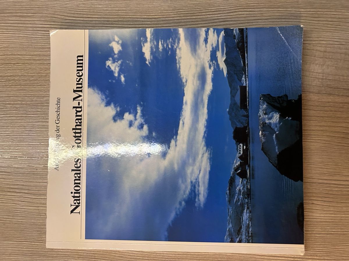 Libri: Nationales Gotthard-Museum: Einblick in die Geschichte. – Nuovo (secondo la descrizione) da Bauen venduto da tho_b9hw