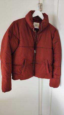 Jacqueline de Yong Puffer Jacke rot neuwertig