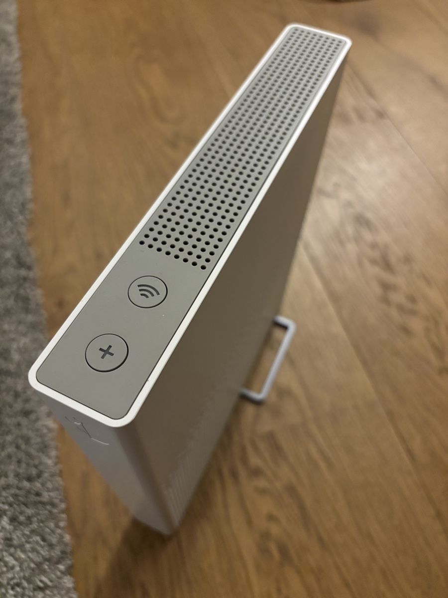 Swisscom Modems & Router: Swisscom Internet-Box 4 – Gebraucht aus Rombach von rbr5000 1