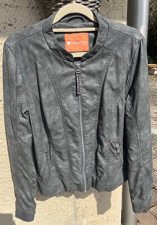 Giacche: Street one Leder Imitat Jacke grau – Usato da Thayngen venduto da buermann 2