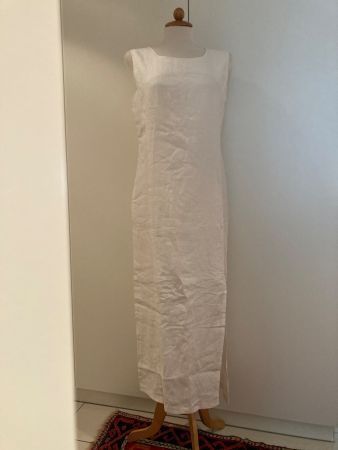 Neu: Essentiel Casual  weiss 100% Maxi-Leinenkleid Gr.42/44