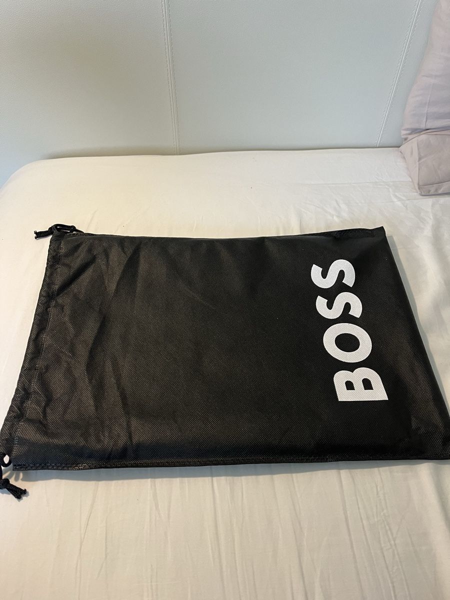 Hugo Boss Valigie & Borse: Fourre-tout Boss – Nuovo (secondo la descrizione) da Pully venduto da ari_78pk 1