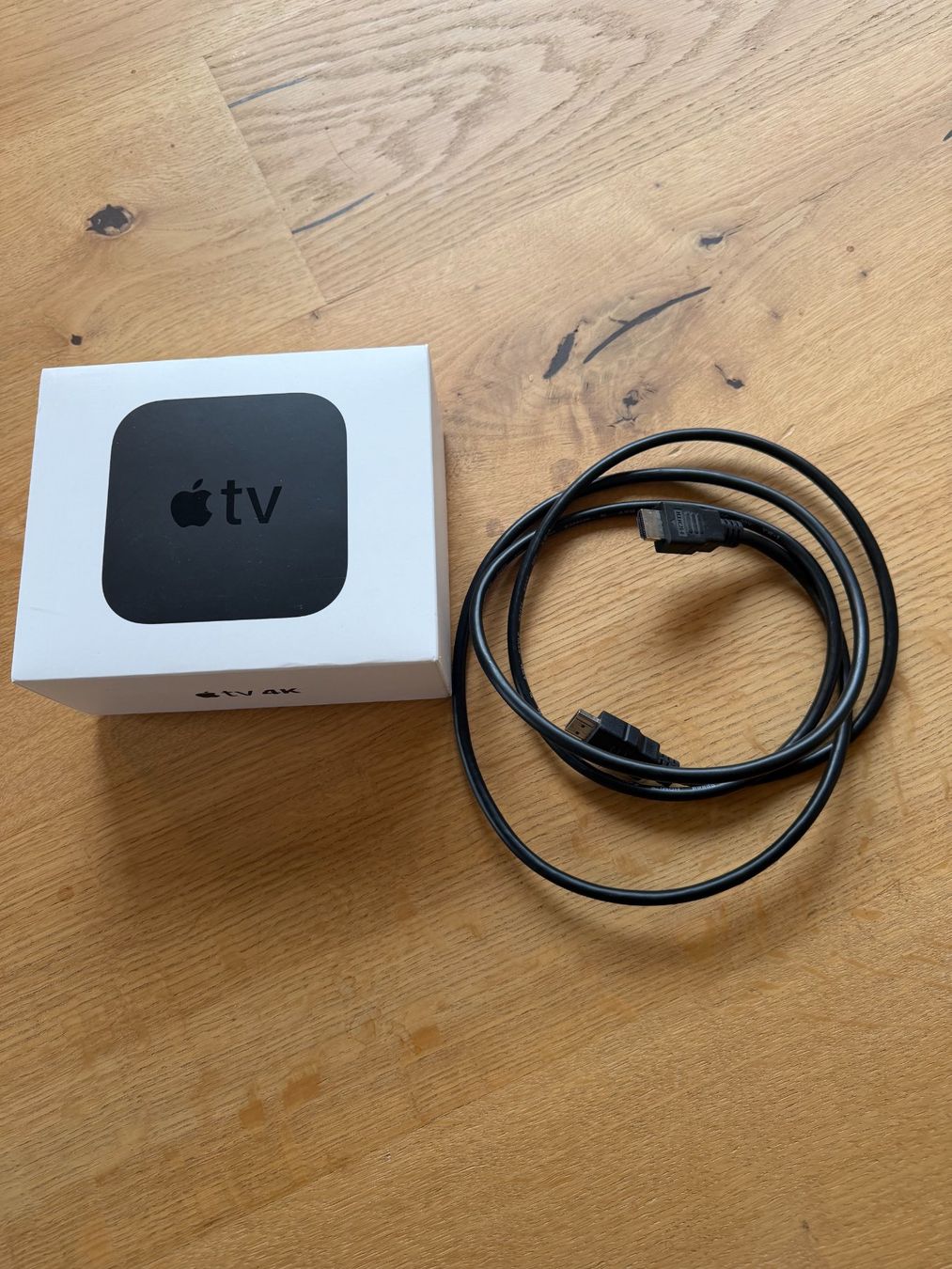 Apple TV 4K - 32 GB (Gebraucht) in Oetwil a.d. Limmat für CHF 1 – mit ...