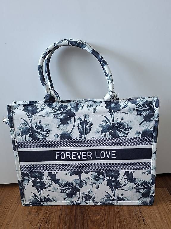 Sacs femmes: Tasche – D'occasion à Leimbach AG par Shop4AllCH