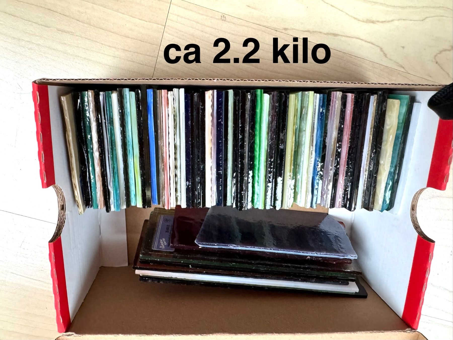 Kit bricolage: Tiffany Glas grosser Restposten  ca 2.2 Kilo – Nuovo (secondo la descrizione) da Leuggern venduto da unico10 1