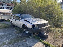 Divers pièces Volvo 940