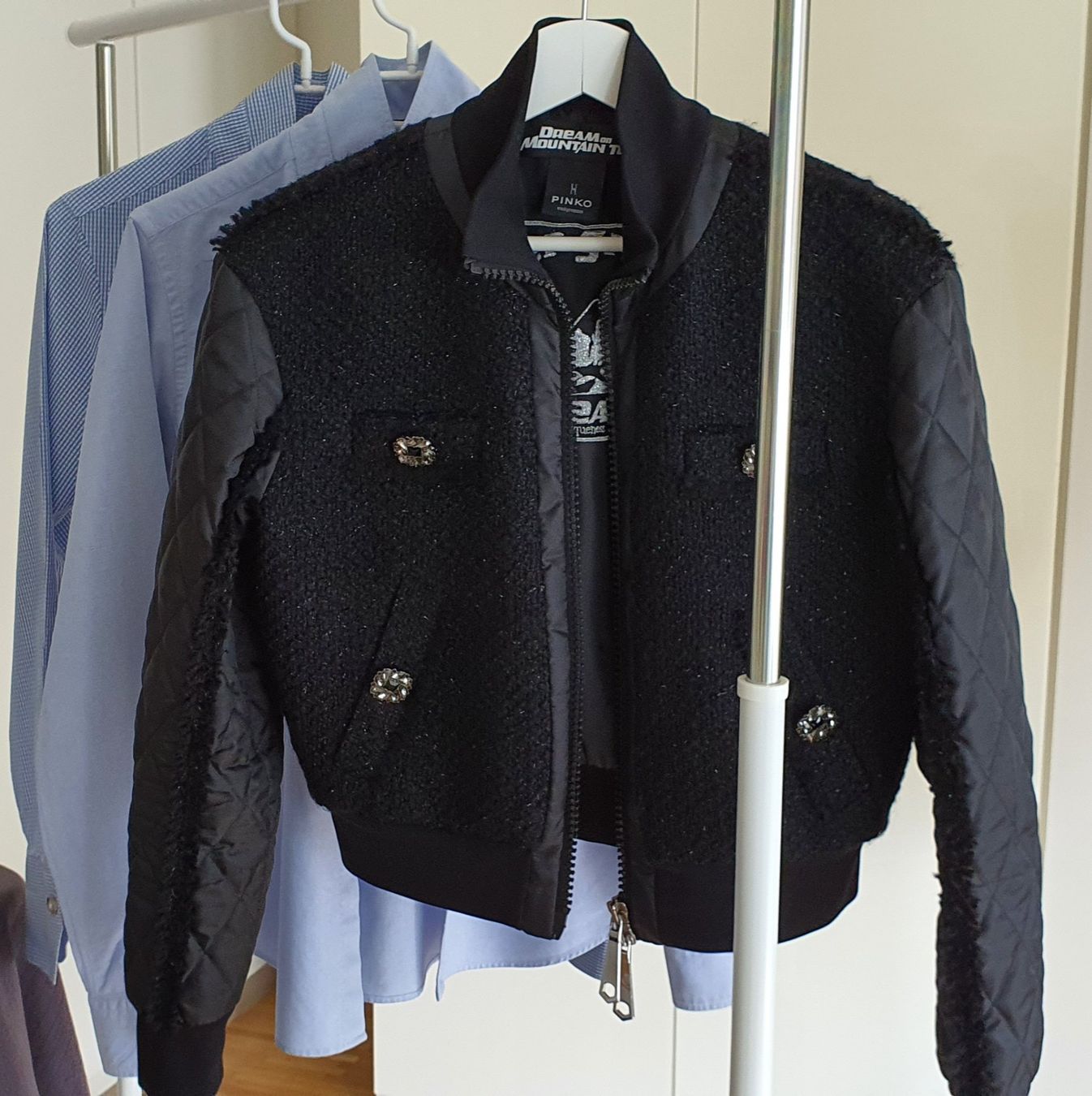 Pinko Giacche: PINKO Winterjacke Gr.36/S – Usato da Basel venduto da Kristal4 8