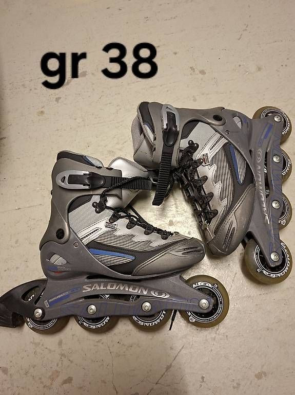 Inline-Skating & Rollschuhe: Damen inlineskates gr 38 – Gebraucht aus Siebnen von Manuwalk