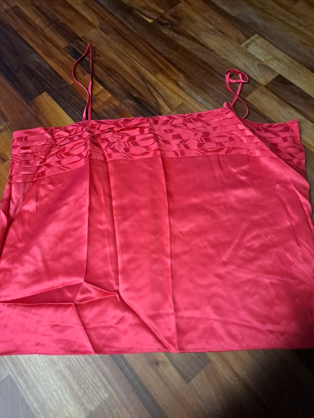 Tops: Seidentop Gr.M – D'occasion à Emdthal par kasira