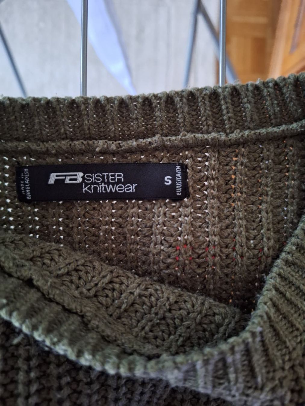 Maglioni & Felpe: Damen Strickpullover, Grösse S, Olivgrün – Nuovo (secondo la descrizione) da Münchenstein venduto da soistes 2