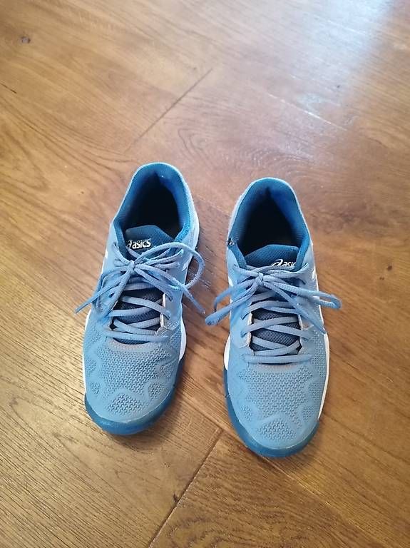 Asics Scarpe da uomo: ASIC schuhe unisex Gr 35 – Usato da thalwil venduto da Ray7211 3