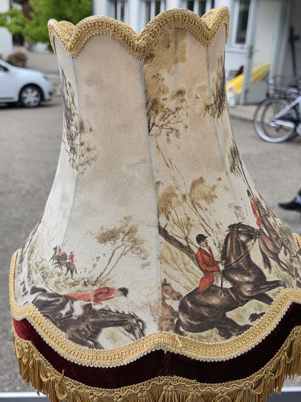Lampade: Tischlampe mit Stoffschirm und Fransen, Vintage, Messing.  – Usato da Mettlen venduto da elios0888 4