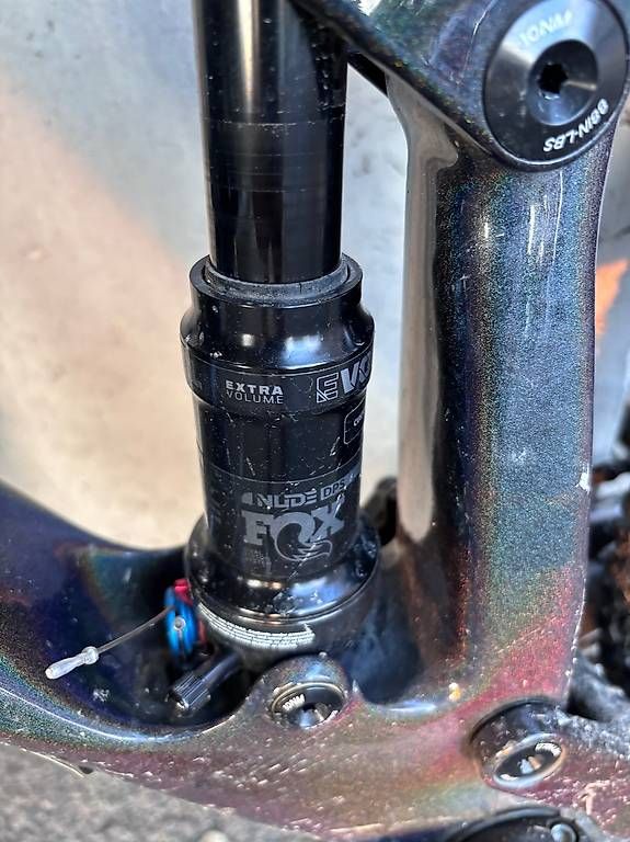 Scott Velos: VTT Scott Spark Carbone Taille L  Fox / Shimano Deore XT – Gebraucht aus Mont-sur-Lausanne von jeanni 1