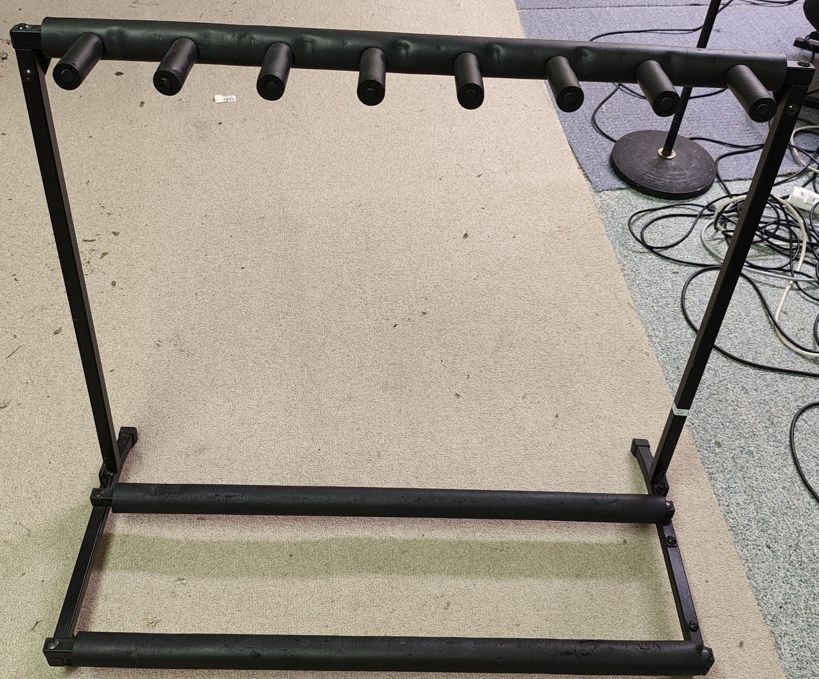 Musikinstrumente: Stand pour 7 guitares électriques – Gebraucht aus Les Avanchets von Jackjack