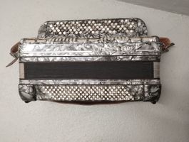 Akkordeon Hohner mit Koffer