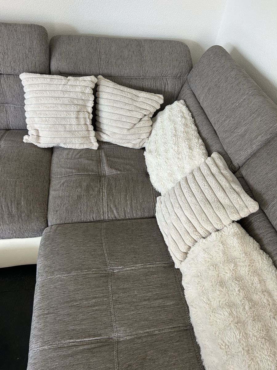 Sofas: Sofa grau – Gebraucht aus Wiedlisbach von and_6g8d 3