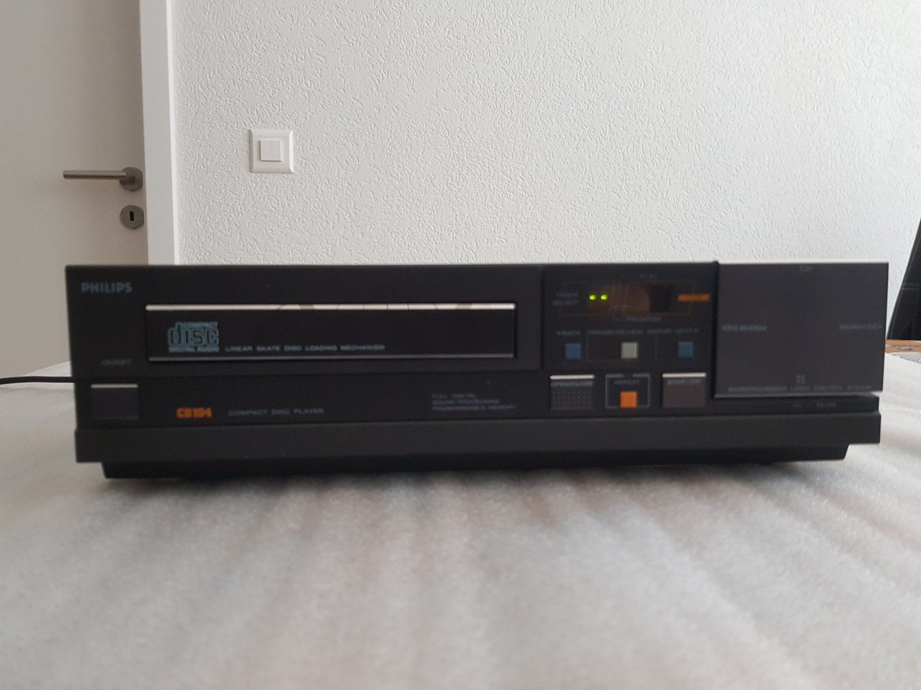 Philips Lettore multimediale & Streamer: Philips CD-104 defekt/défectueux – Difettoso da Delémont venduto da Gerald12