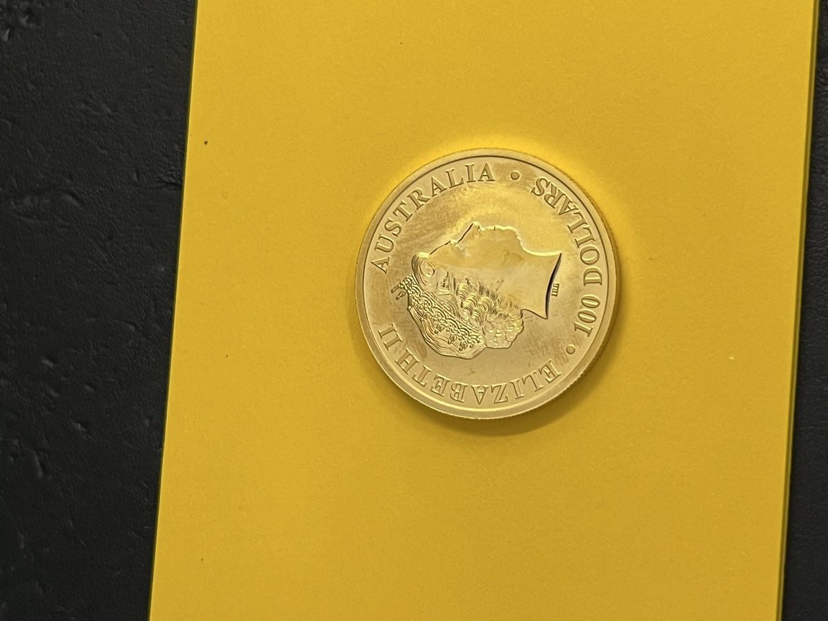 Alle Münzen: Australia 100 dollars, Australian Kangaroo 2017 1Oz 999.9 – Gebraucht aus Frauenfeld von BijouterieRhyhof 1