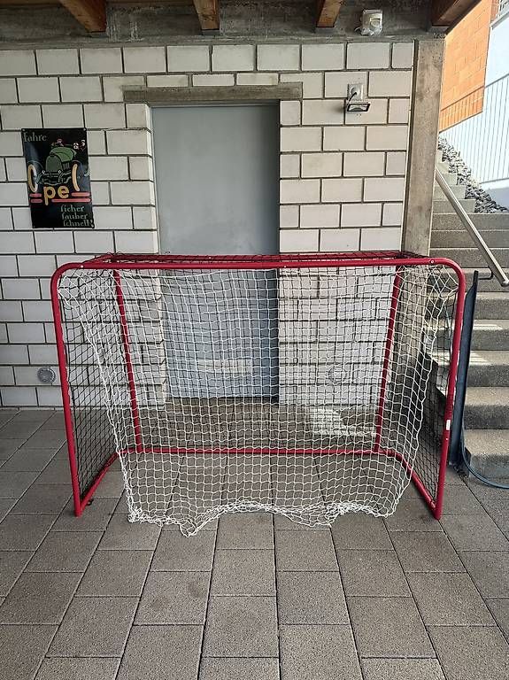 Porte da calcio e da hockey: Hudora Unihockeytor – Usato da Wauwil venduto da hel_5h2m