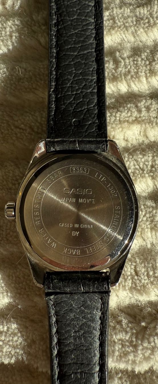 Casio Orologi: Armbanduhr Casio mit schwarzem Lederarmband – Usato da Wohlen AG venduto da thr_t5x8 3