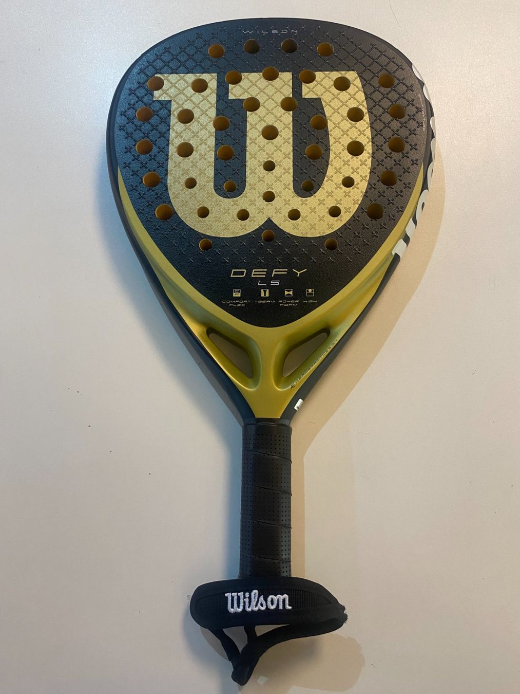 Wilson Racchette: WILSON DEFY LS V1 PADEL 2 – Usato da lugano venduto da YOYO-TENNIS