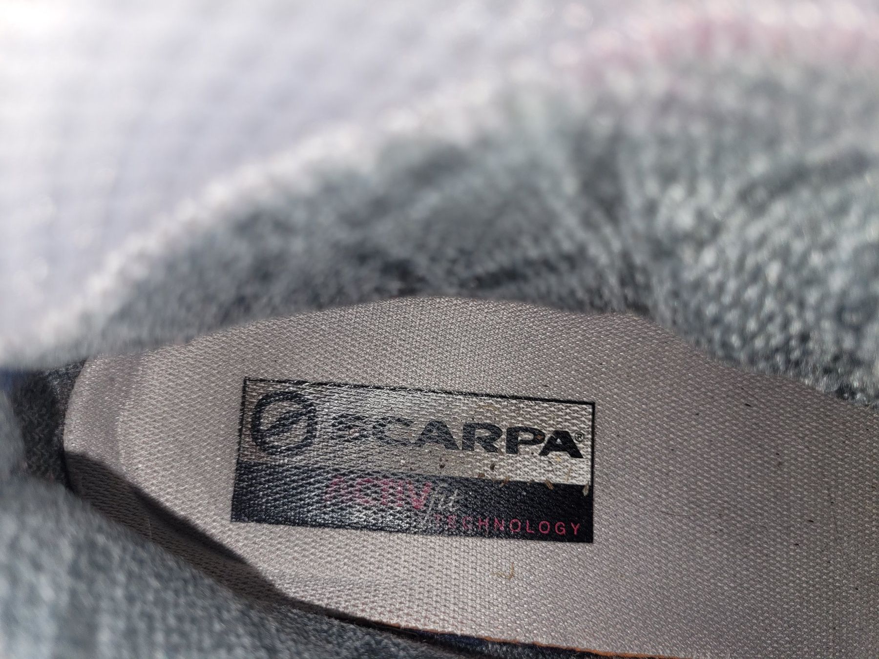 Scarpa Scarpe da donna: Wanderschuhe / Bergschuhe Scarpa Damen Gr. 38 – Usato da Uster venduto da Yayavanna 6