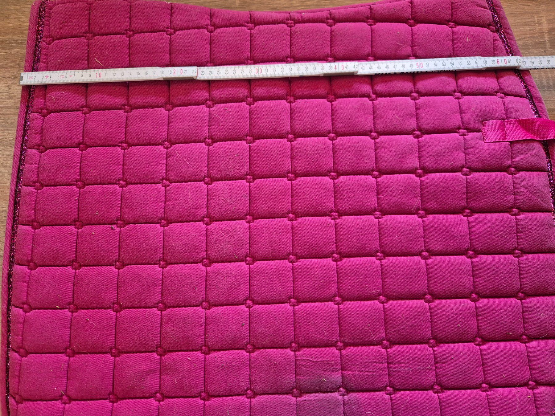 Coperte: Schabracke Rosa inkl Ohrengarn – Usato da Meggen venduto da Orrinka20 3