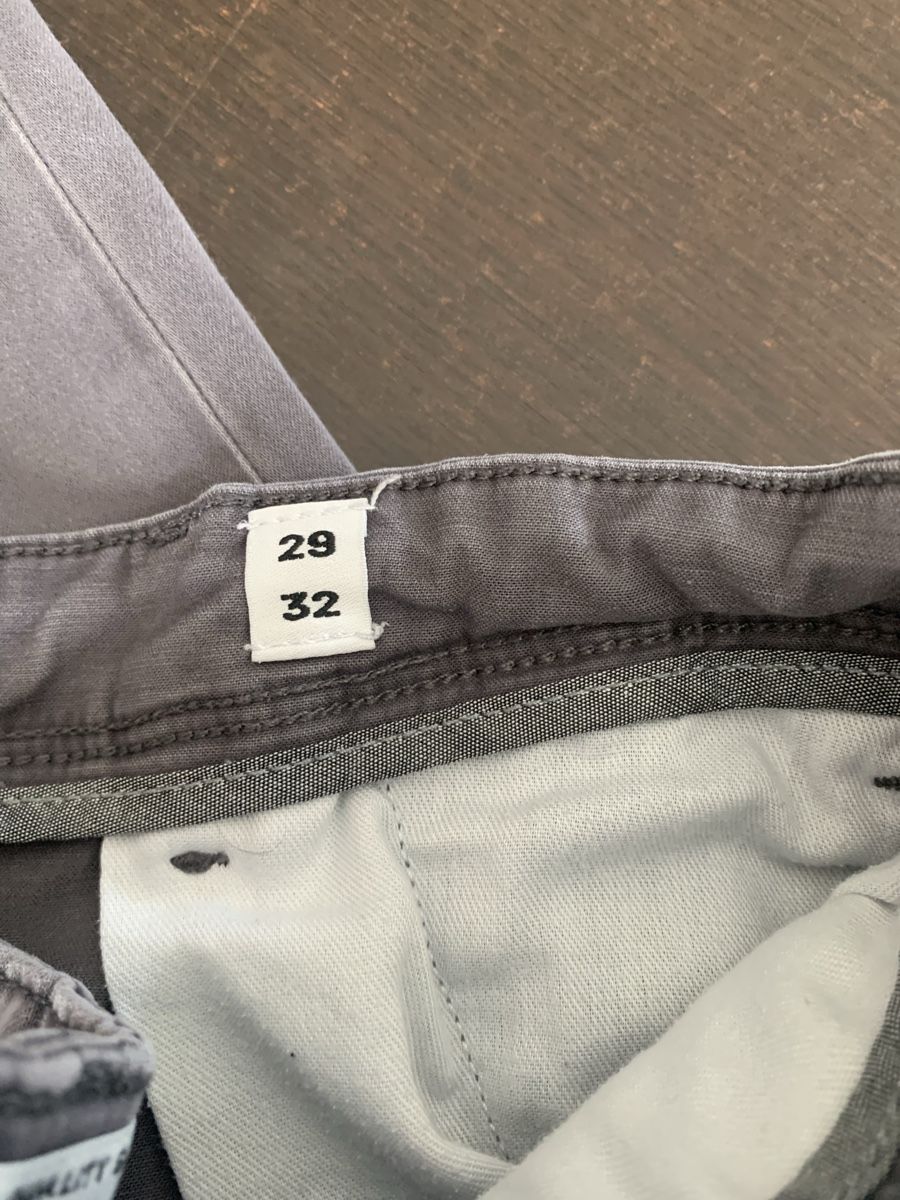 Jack & Jones Pantaloni: Pantalon Jack&Jones taille 29/32 – Usato da Domdidier venduto da qatar1973 3