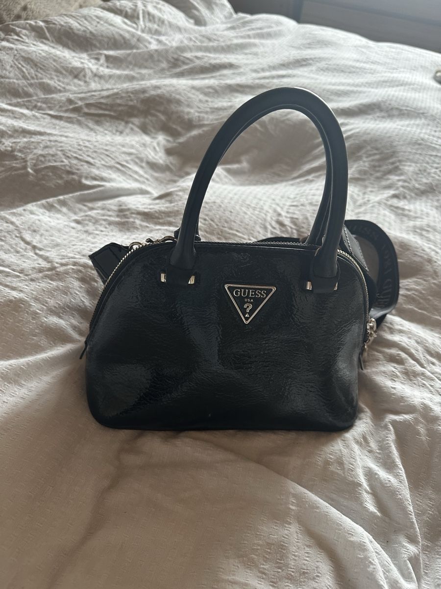 Guess Borse da donna: Elegante schwarze GUESS Handtasche – Nuovo (secondo la descrizione) da Wichtrach venduto da sarai01 2