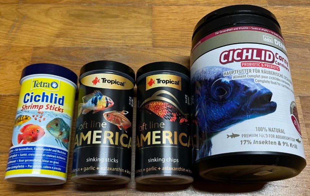 Fischfutter Set für Cichliden (4 Dosen) Kaufen auf Ricardo