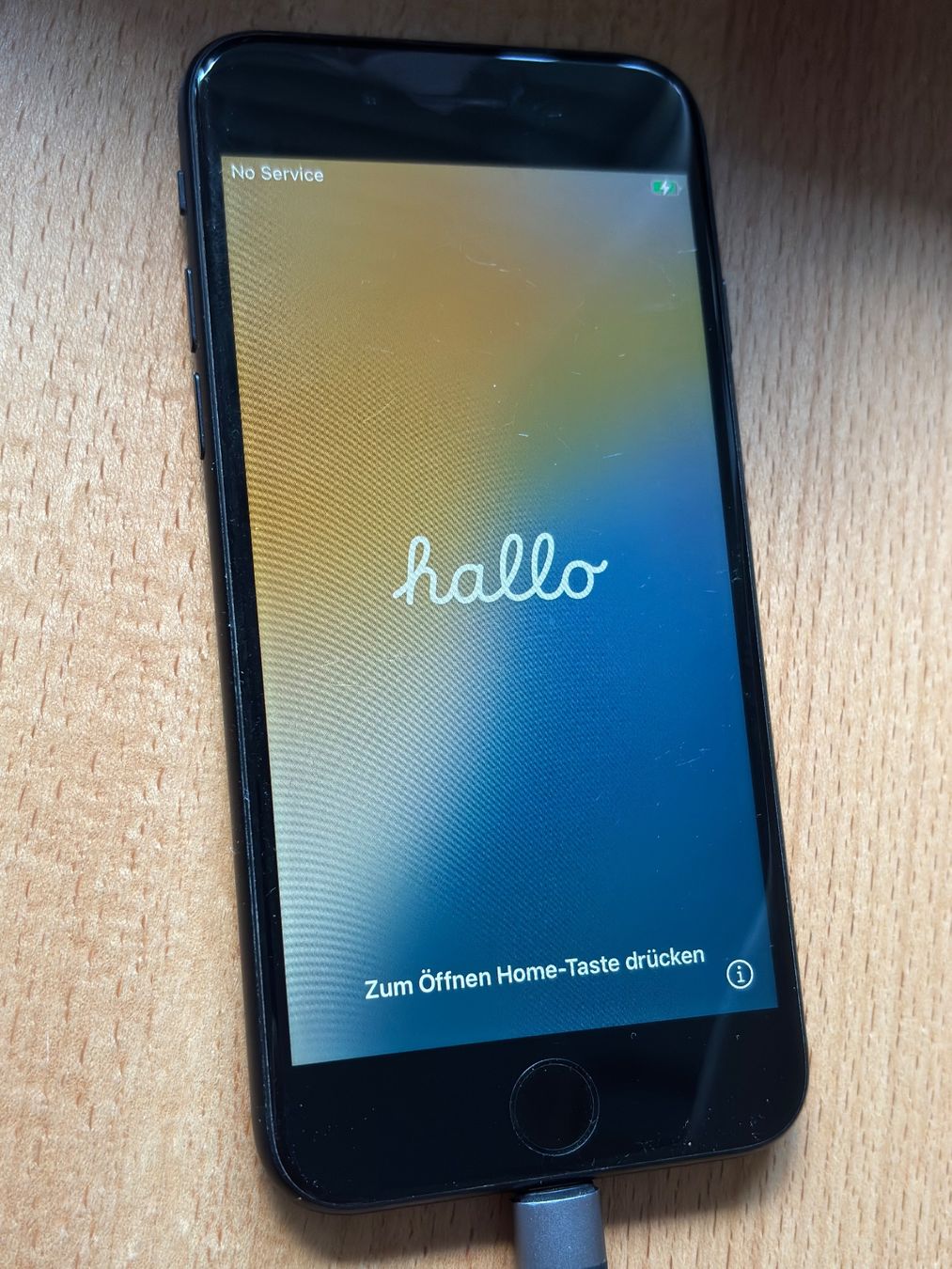 Apple Handys / Smartphones: iPhone SE 2020 (2nd Generation) – Gebraucht aus Basel von AufeinenBlick 1