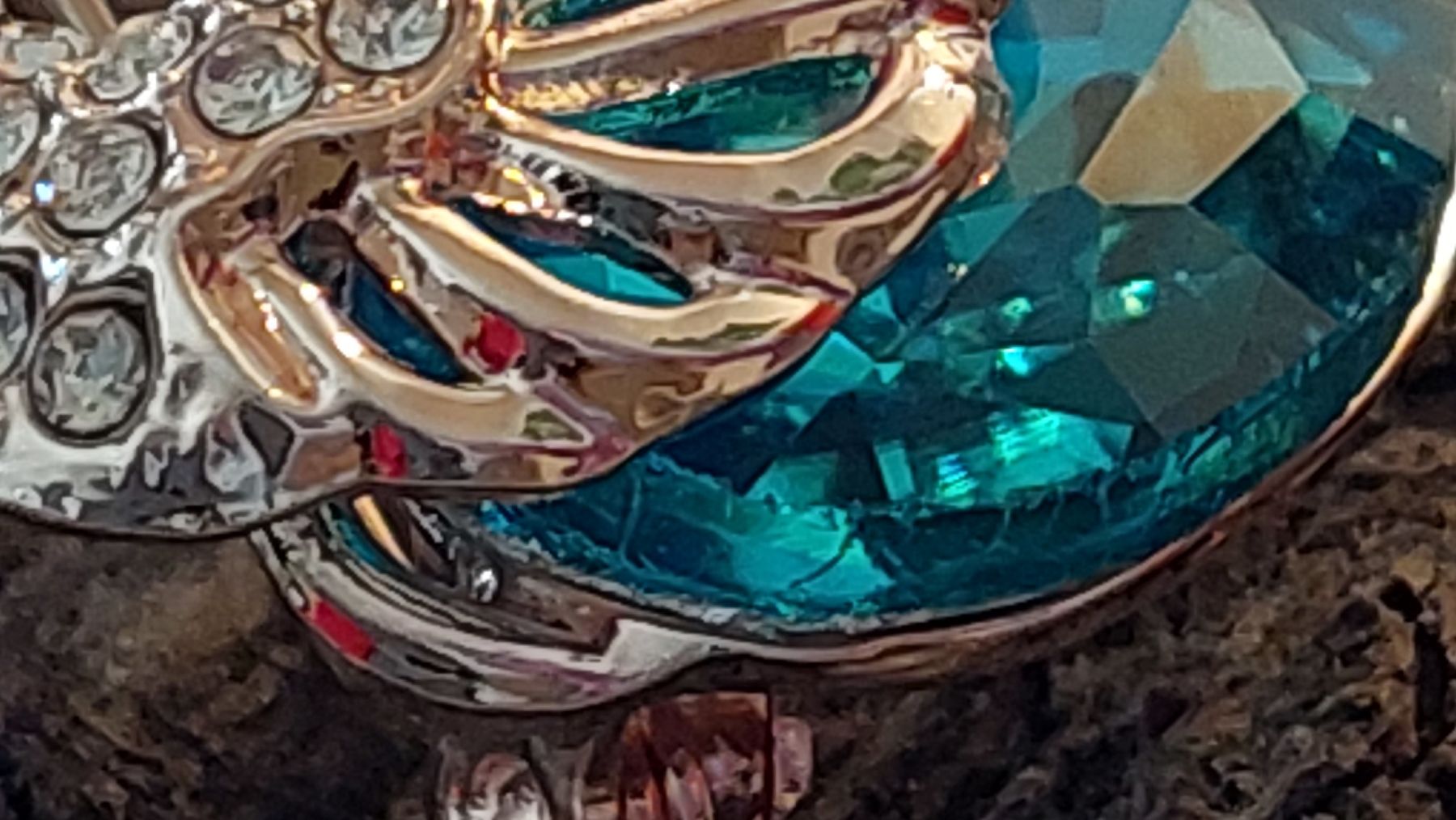 Broschen & Nadeln: Hübsche Brosche Schwan mit Strass und Stein blau – Neu (gemäss Beschreibung) aus Oberwil BL von Hunajakakku 5