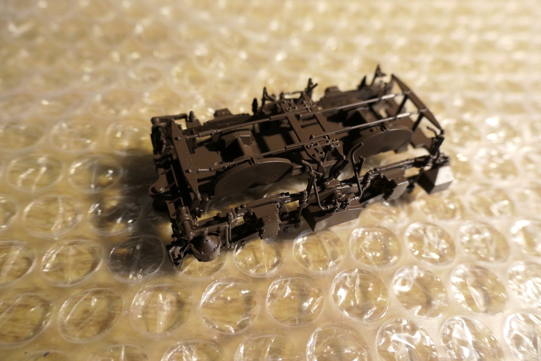 Piko Modellini di ferrovie: Piko: Drehgestellblende hinten DC zu E.428 – Nuovo (secondo la descrizione) da Zug venduto da 9046heinz
