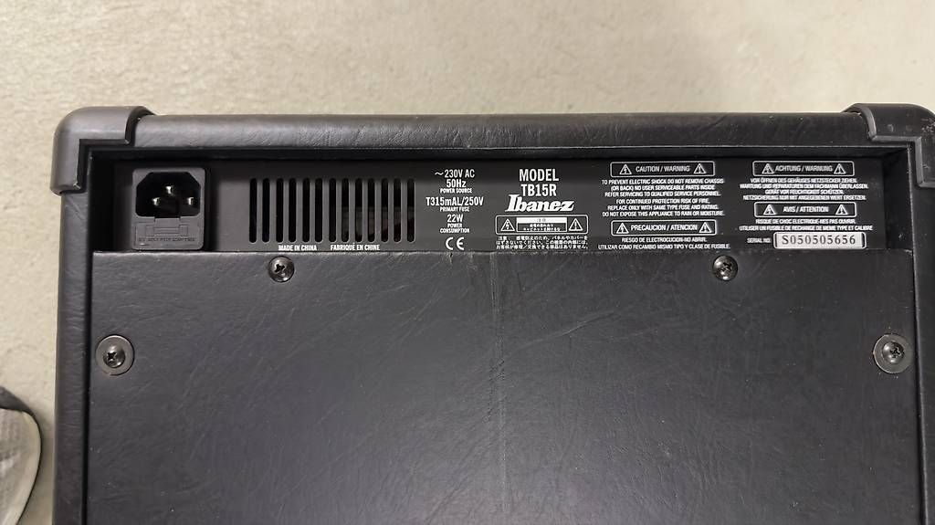 Amplificatori: Gitarrenverstärker  – Usato da Russikon venduto da kel_96xh 1