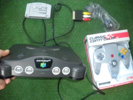 Nintendo 64 Konsole mit Spiel +Fabrikneue Kontroller in OVP