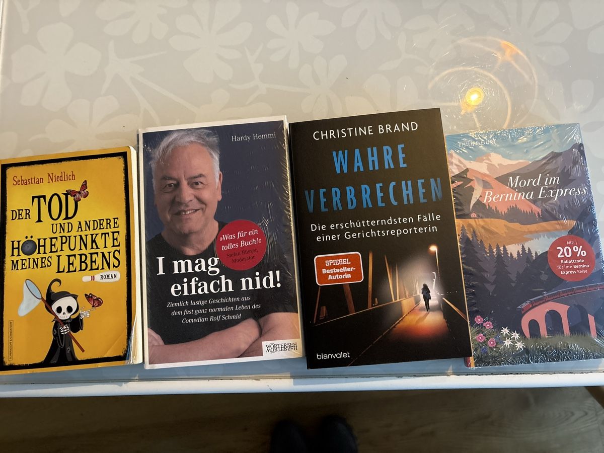 Libri: Bücher – Nuovo (secondo la descrizione) da Vilters venduto da Peri10