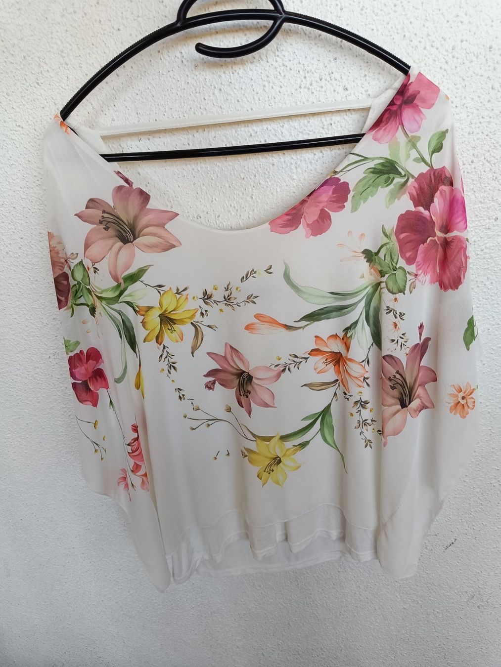 T-shirt: T-Shirt / Bluse – Usato da Wenslingen venduto da Stibi04